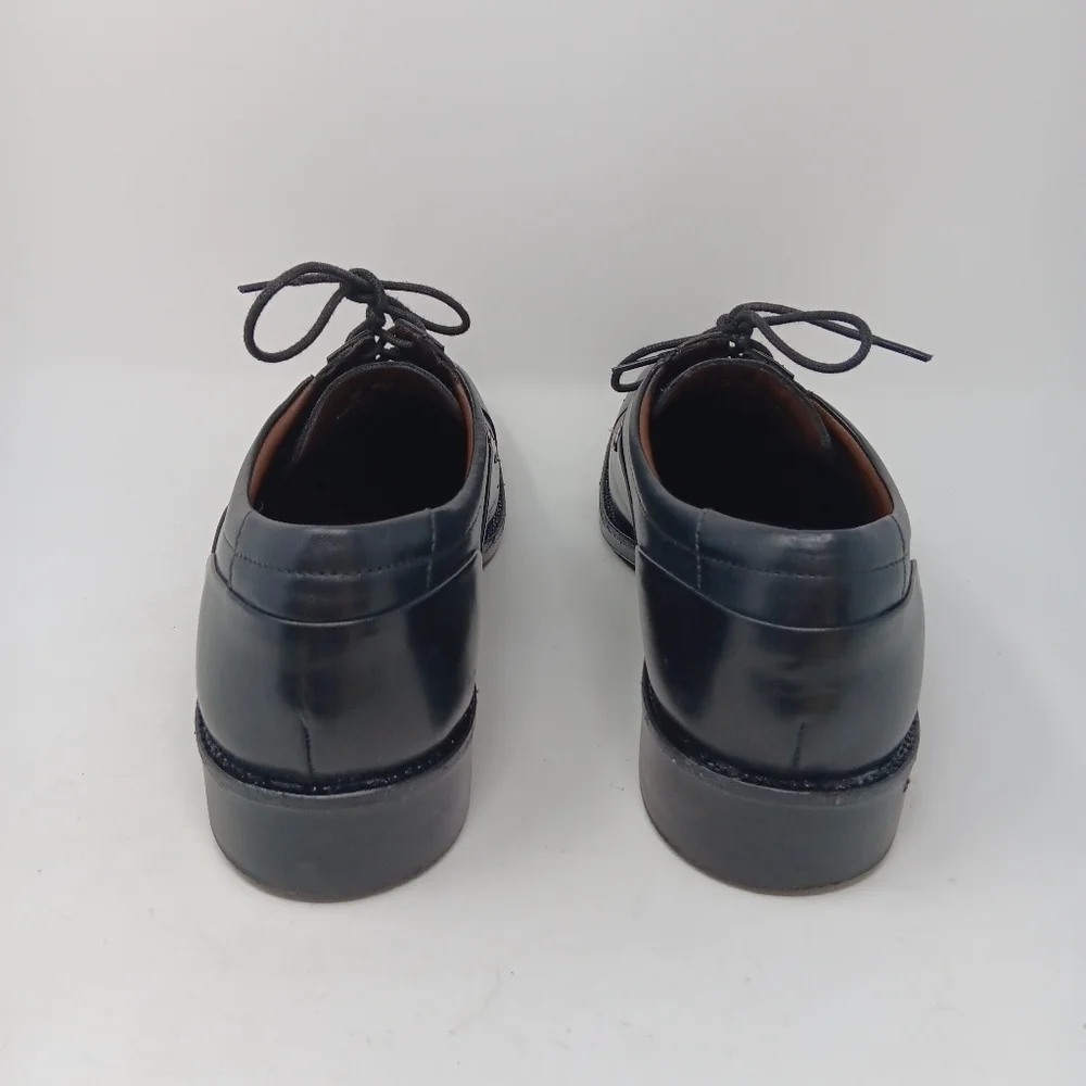 Johnston & Murphy Black Oxfords - Picture 4 of 11